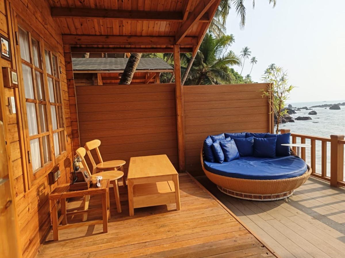 Cola Goa Beach Resort Exterior photo